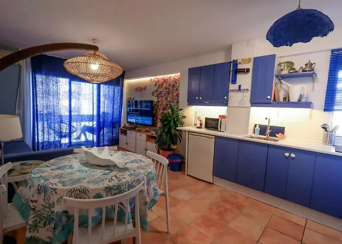 Casa Blue Fish